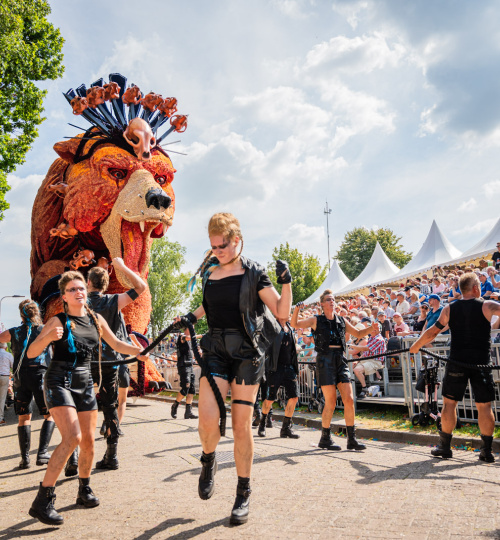 EEN RECORDBEDRAG VOOR ONZE CORSOGROEPEN!